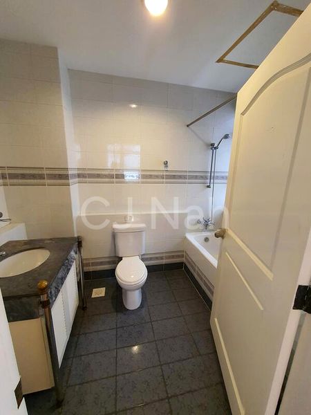 3 Bed Condo for Rent in  Leonie Condotel - Image 6